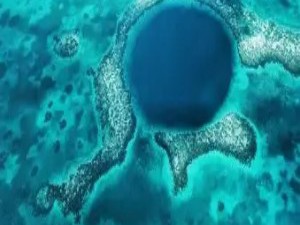 蓝洞：通往远古海洋的“时间胶囊”